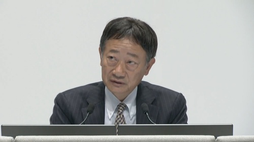 &quot;테루시 시미즈 씨. 사업설명회에서 발언 중&quot;